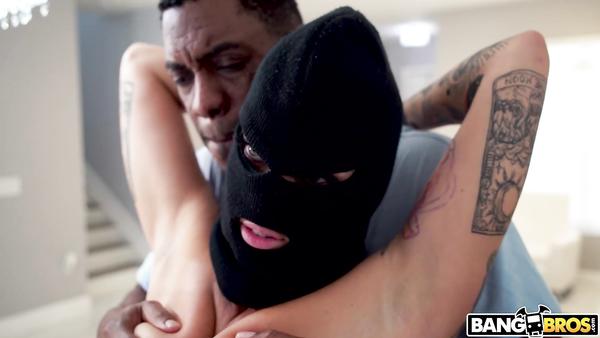 Daring Burglar Lilith Caught During Robbery