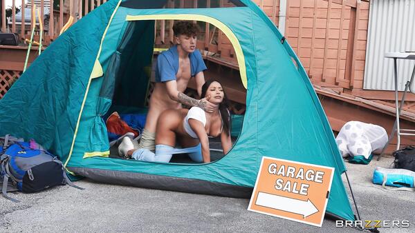 Garage Sale Is So Boring Unless You Seduce The Young Neighbor
